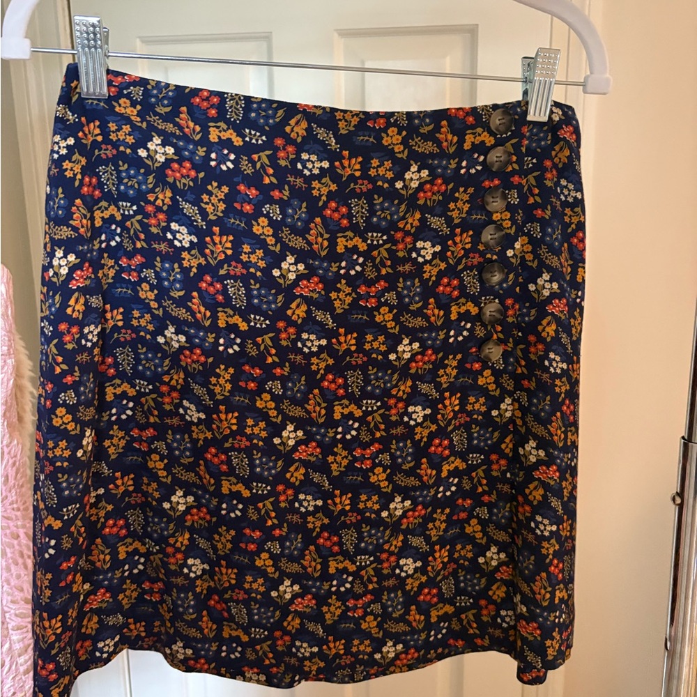 Madewell Navy Floral Mini Skirt with Button Accents